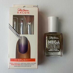 Sally Hansen Nail Polish and Brush Kit